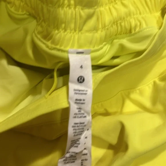 Lululemon long skirt size 4. - Picture 3 of 3